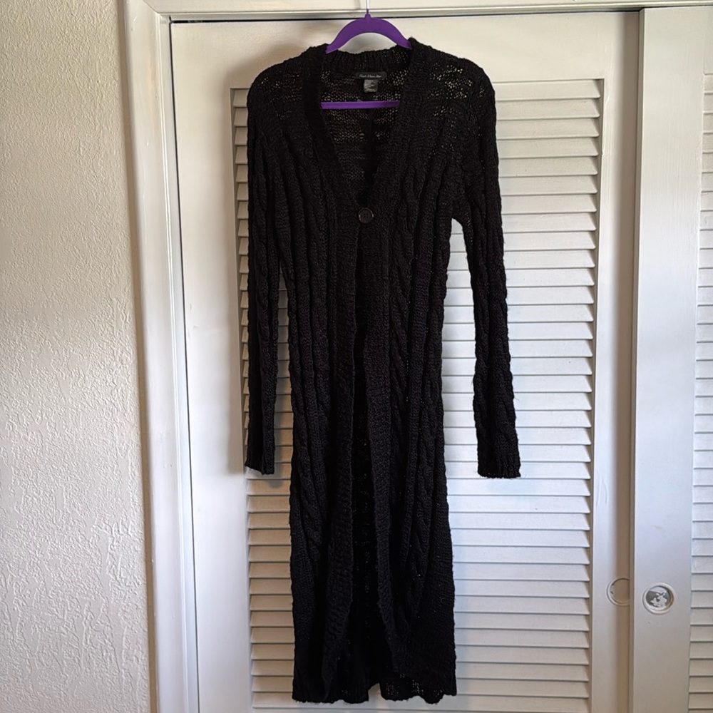 Elegant Black Knit sweater